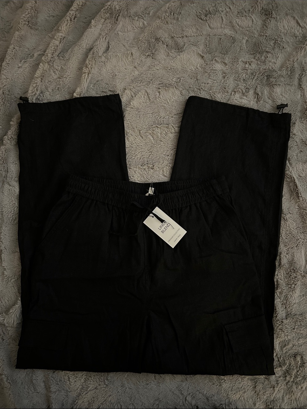 Love Tree “NWT” Black Drawstring Cargo Pant Sz: L
